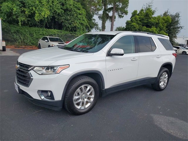 2021 Chevrolet Traverse Cloth photo 3