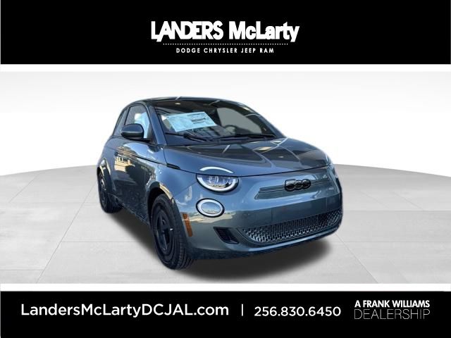 2025 FIAT 500e Base's photo