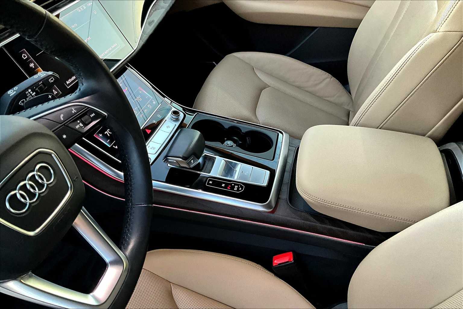 2019 Audi Q8 line Prestige photo 12