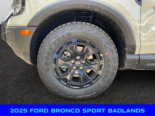 2025 Ford Bronco Sport Badlands photo 13
