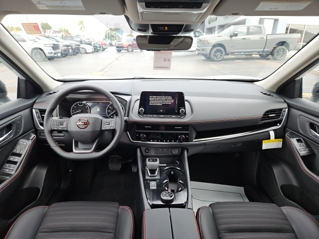 2026 Nissan Rogue SV photo 21