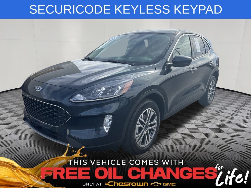 2022 Ford Escape SEL's photo