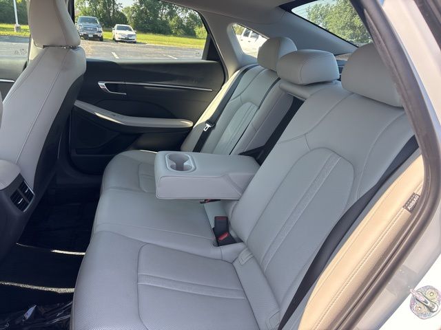 2022 Hyundai Sonata Limited photo 24