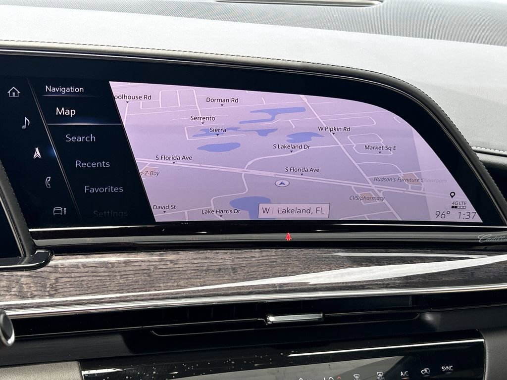 2021 Cadillac Escalade Premium Luxury photo 22