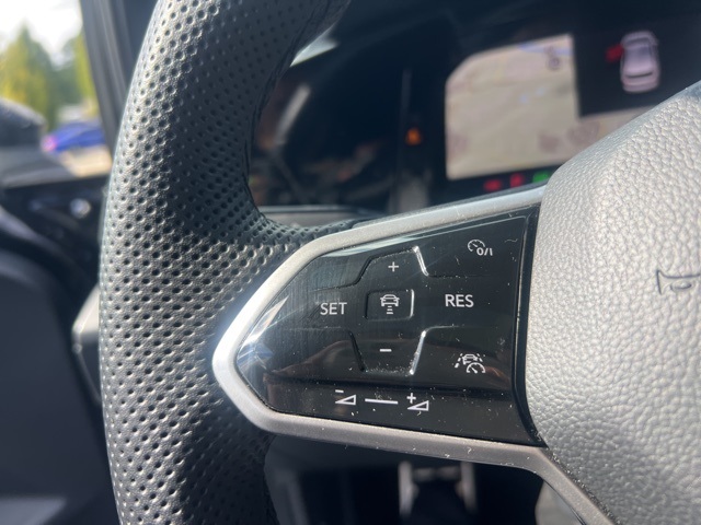 2022 Volkswagen Golf GTI Autobahn photo 22
