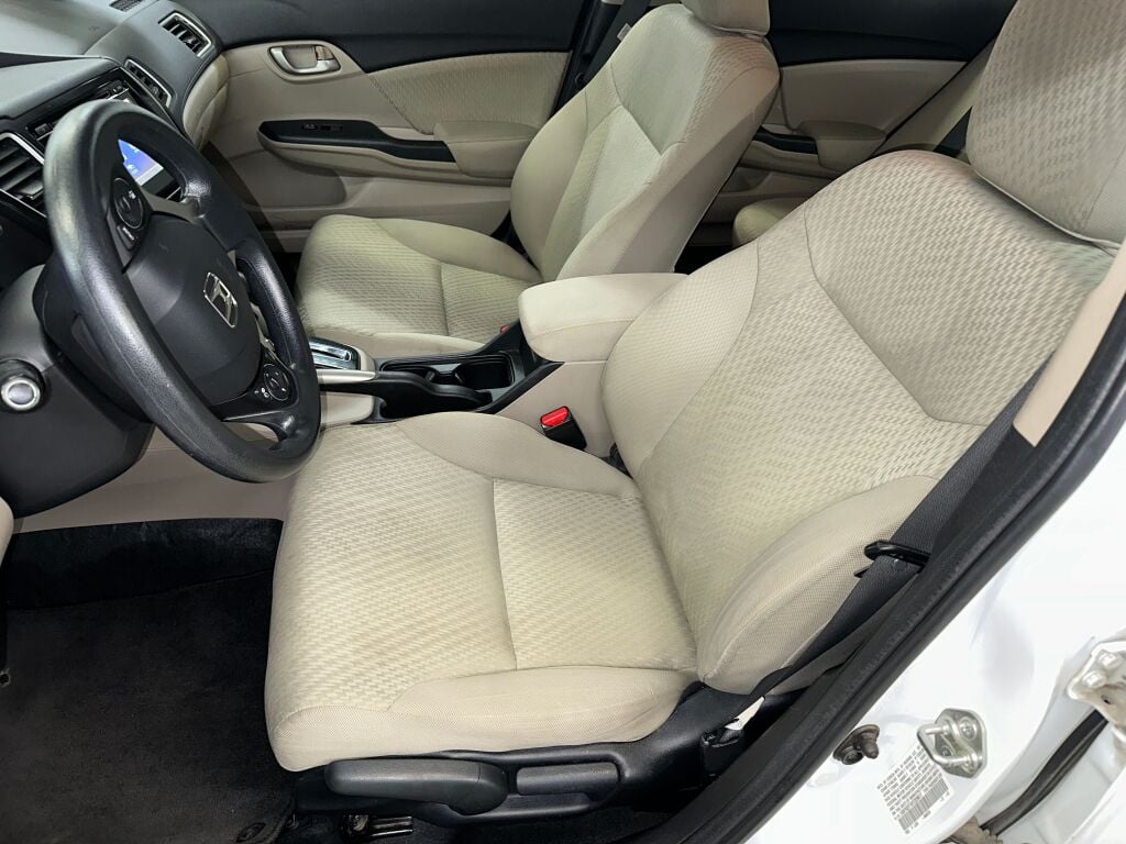 Used 2015 Honda Civic SE with VIN 19XFB2F74FE209617 for sale in Youngstown, OH