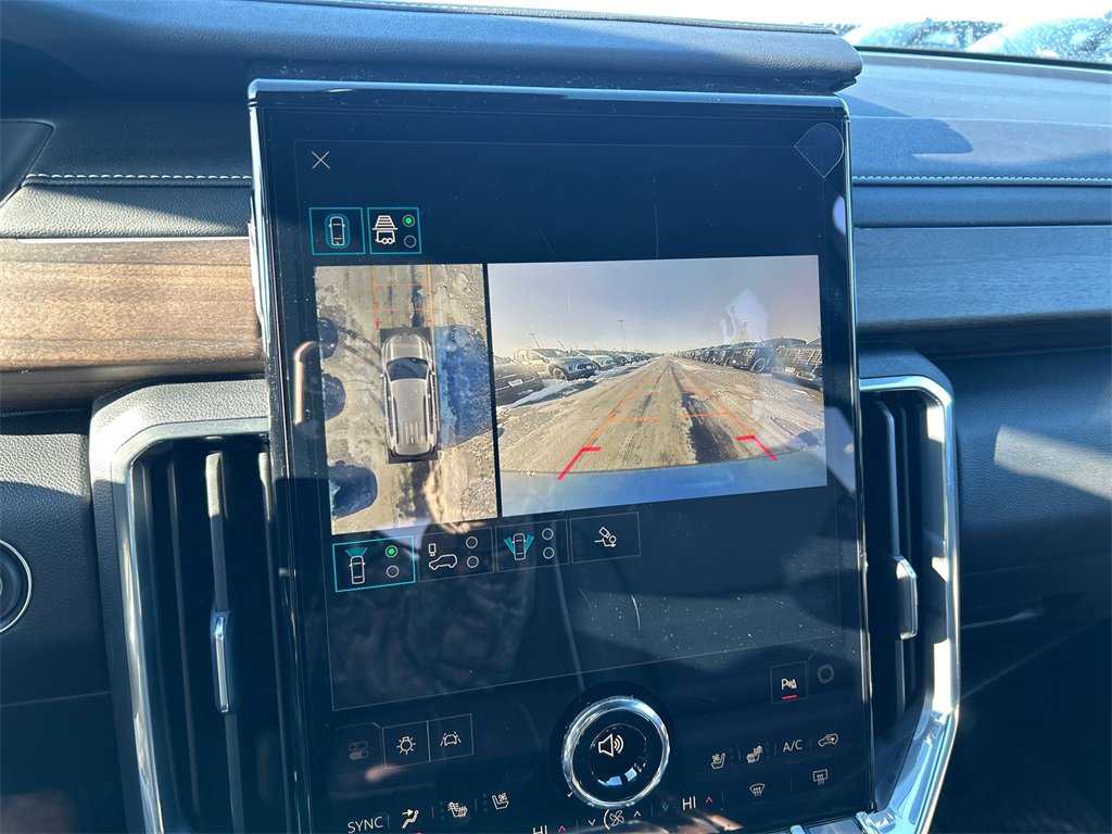 2026 GMC ACADIA - Image 23