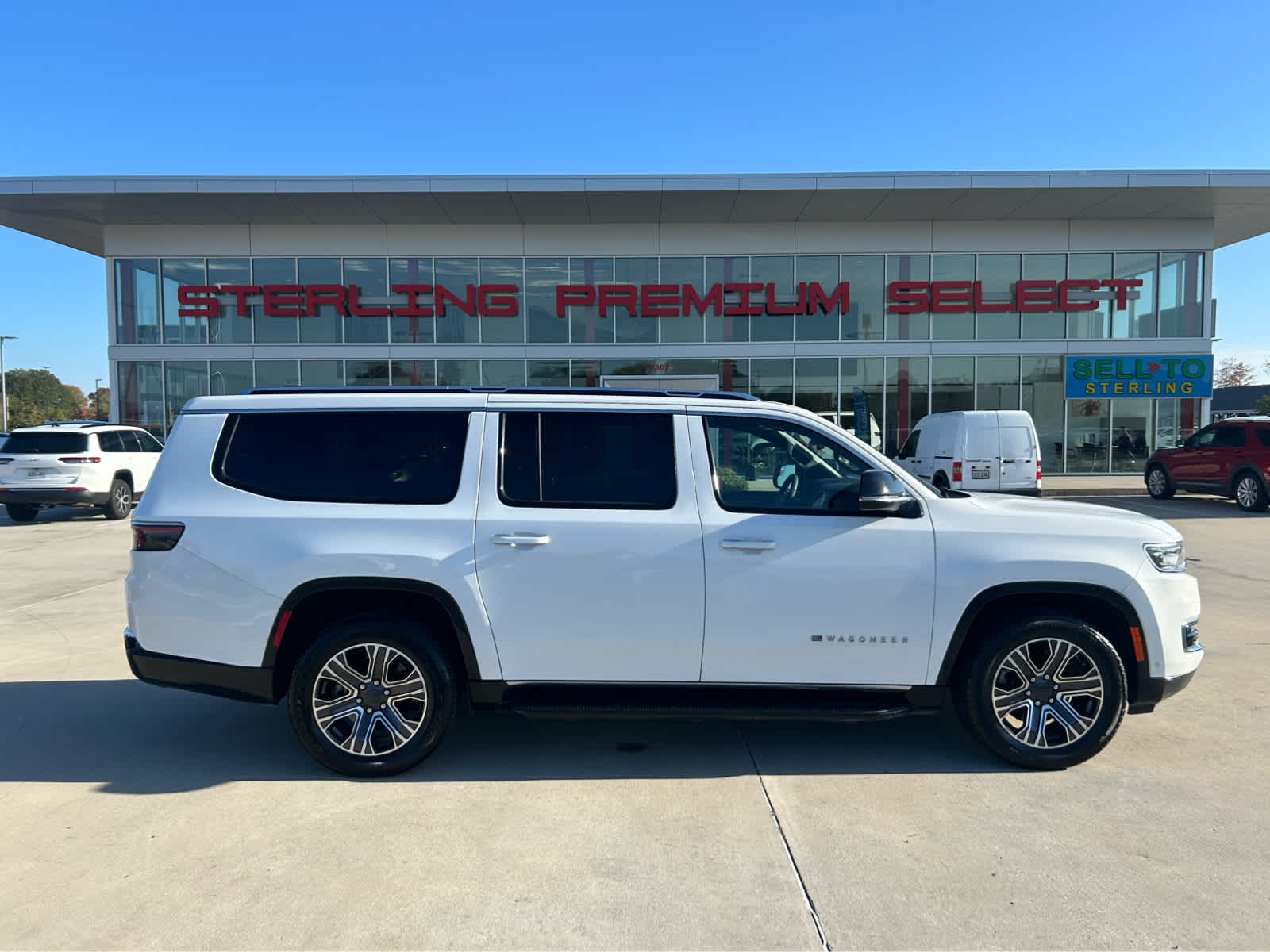 2024 Jeep Wagoneer L Series II's photo