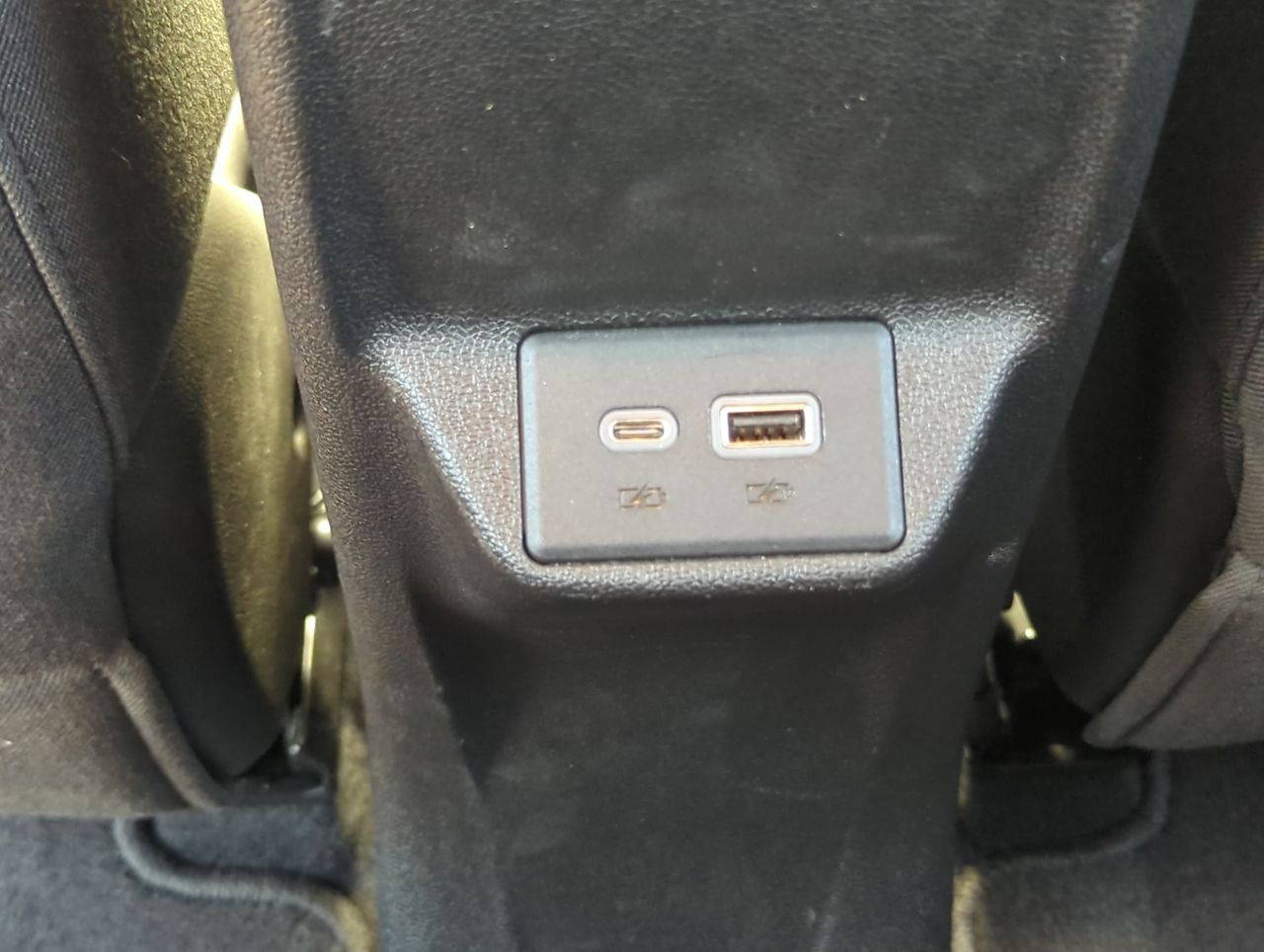 2022 Chevrolet Bolt EUV 1LT photo 19