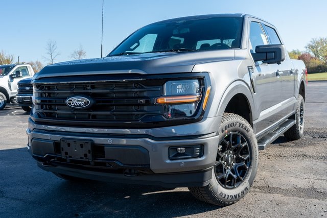 2025 Ford F-150 XLT's photo
