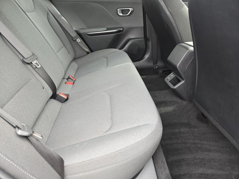 2025 Kia K4 LXS photo 14