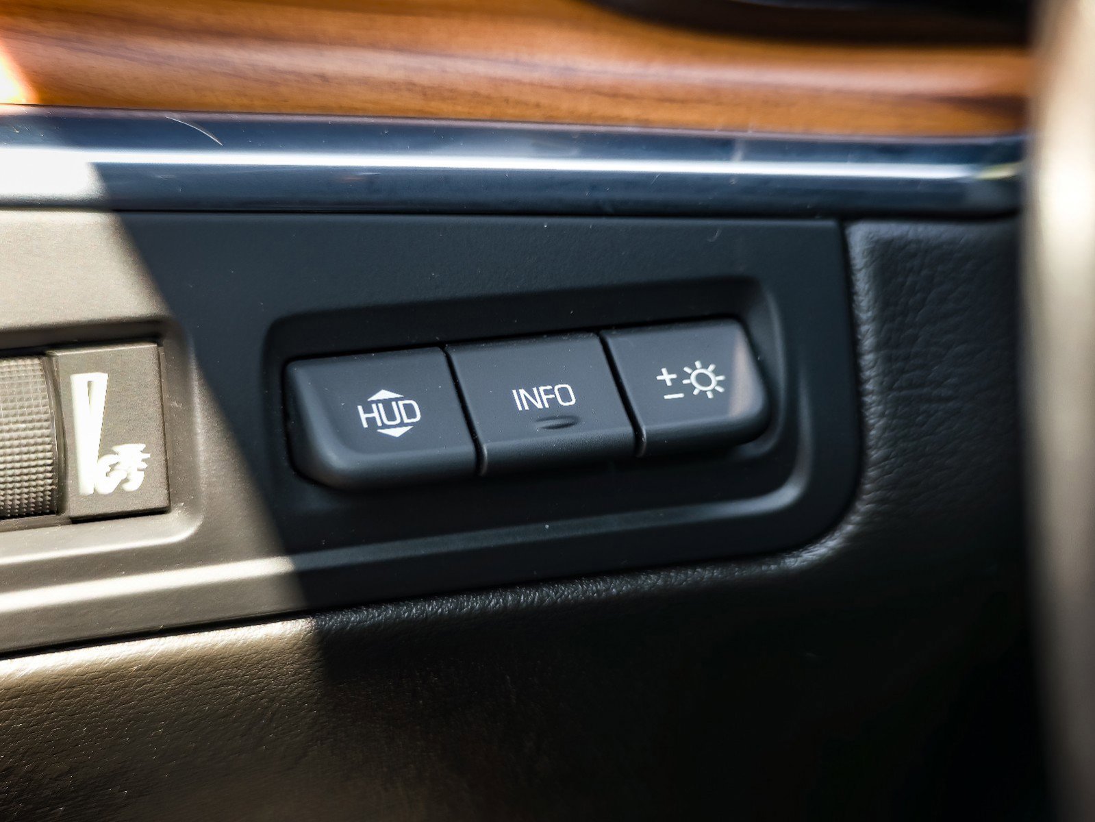 Certified PreOwned 2020 Cadillac XT5 Premium Luxury AWD Heads Up