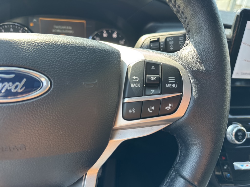 2022 Ford Explorer Limited photo 36