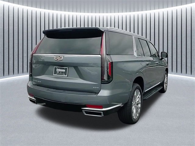 2021 Cadillac Escalade ESV Premium Luxury photo 2