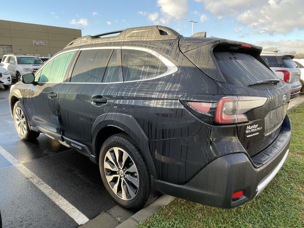 2023 Subaru Outback Limited photo 3