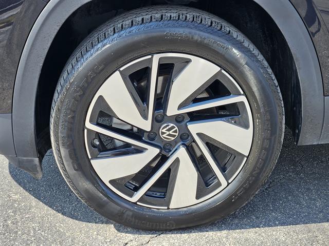 2024 Volkswagen Atlas SE Technology photo 7