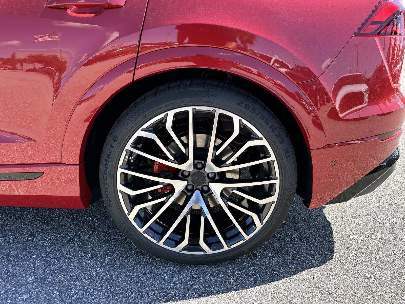 2026 Audi SQ8 Prestige photo 10