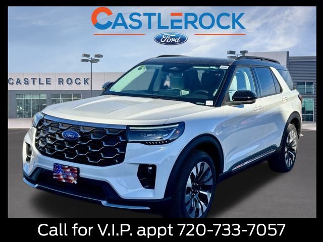 2026 Ford Explorer Platinum's photo