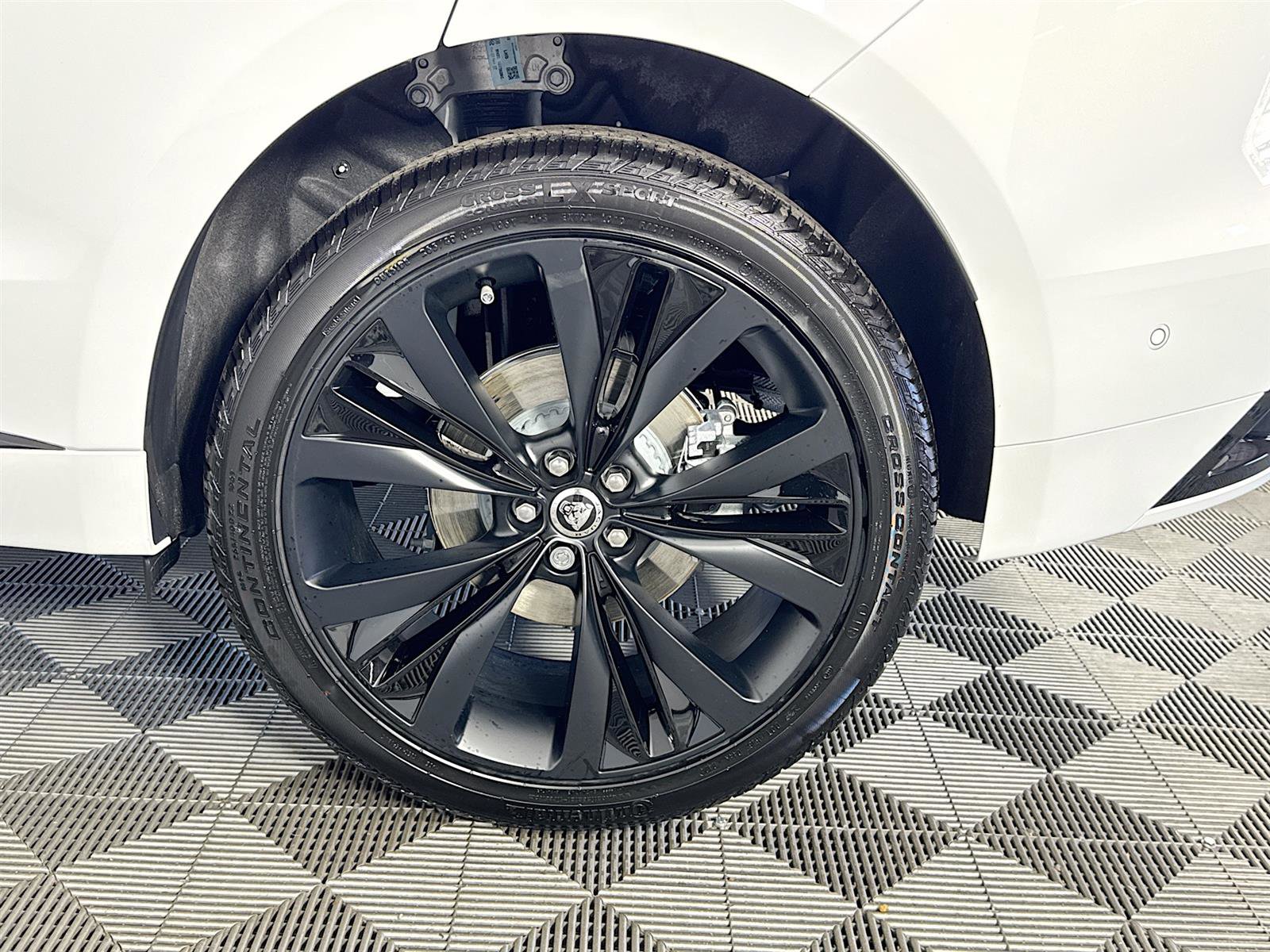 2026 Jaguar F-PACE P250 R-Dynamic S photo 31