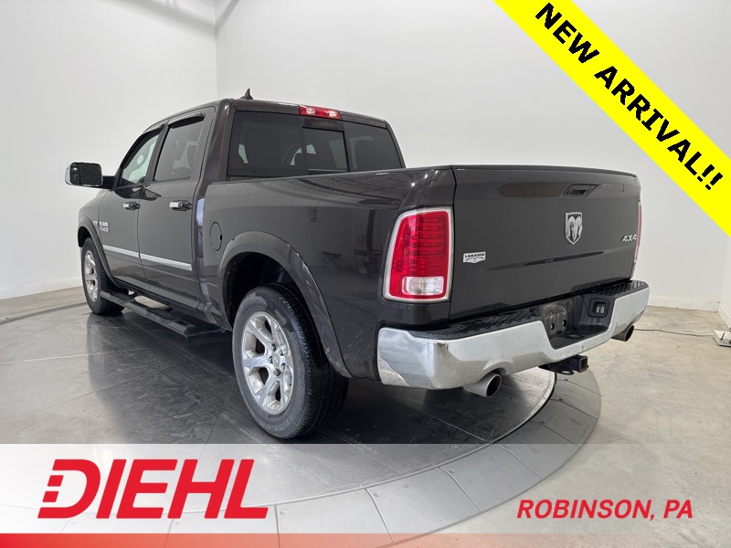 2017 Ram 1500 Laramie photo 3