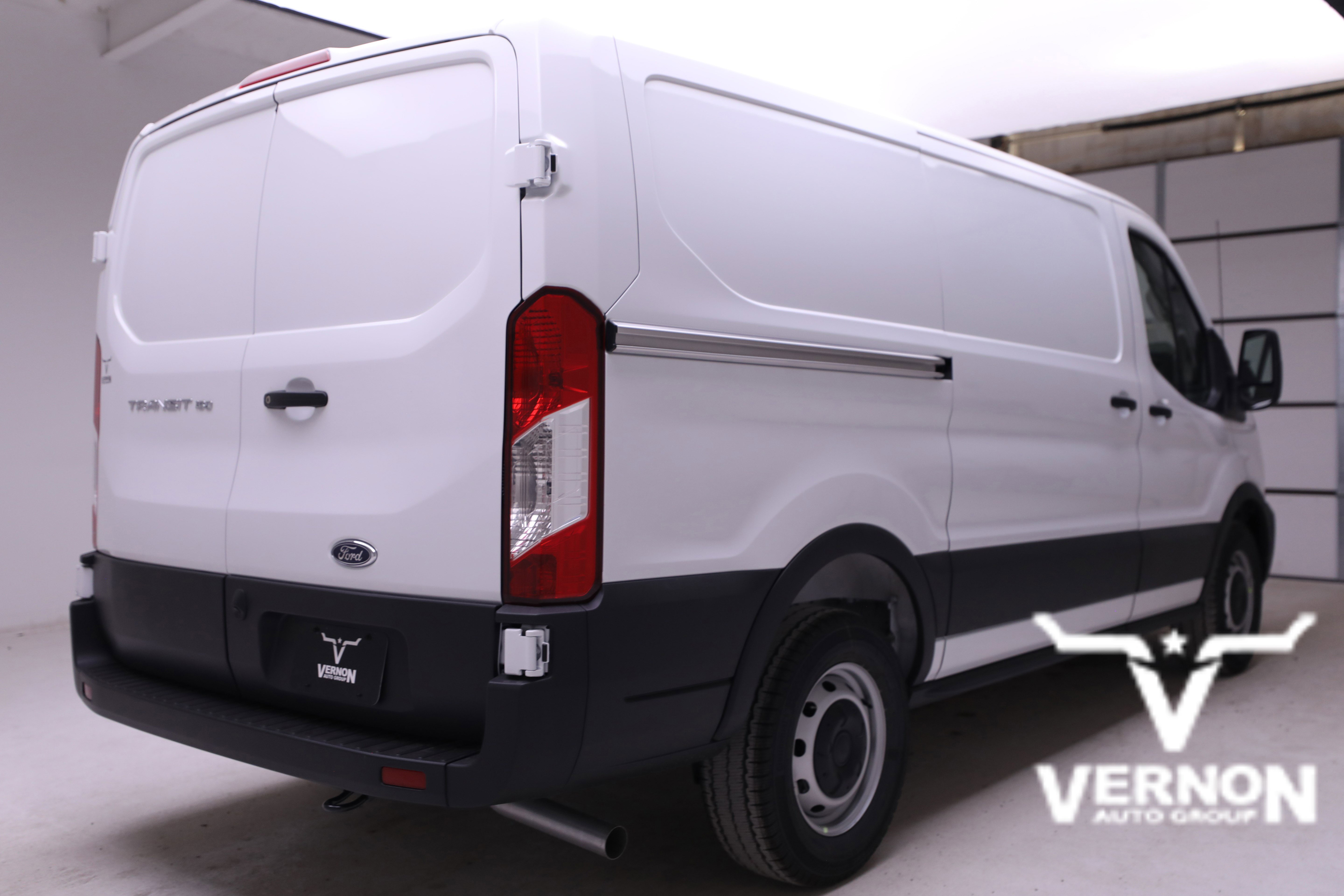 2025 Ford Transit Cargo Van XL photo 3