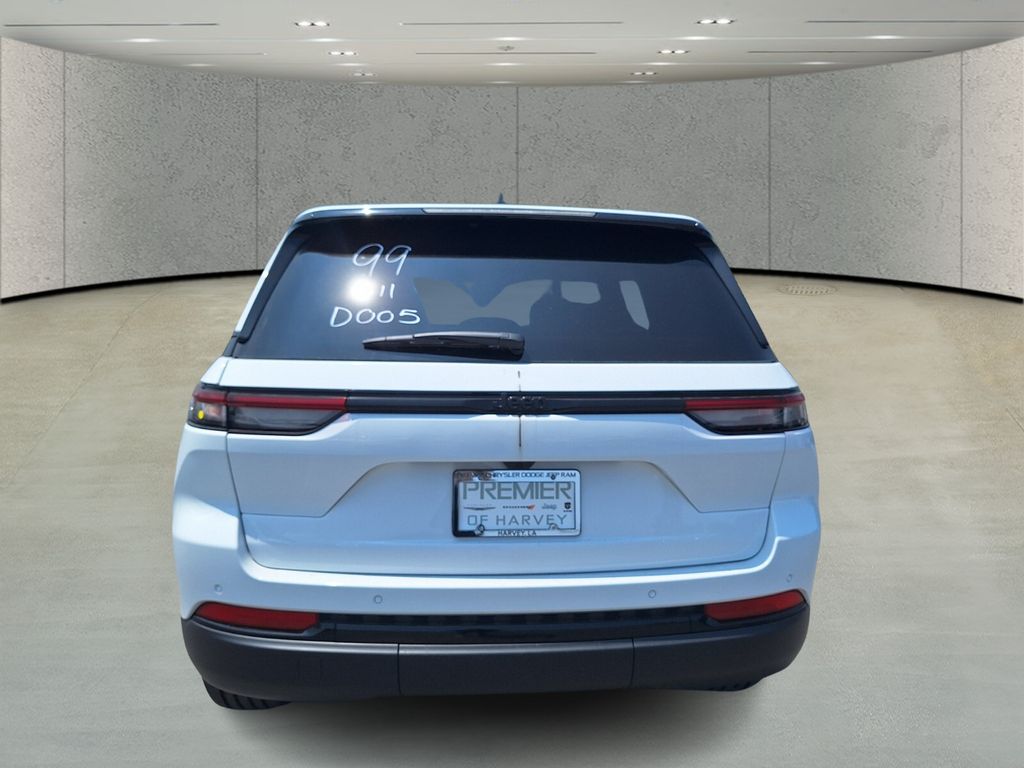 2024 Jeep Grand Cherokee Altitude X photo 4