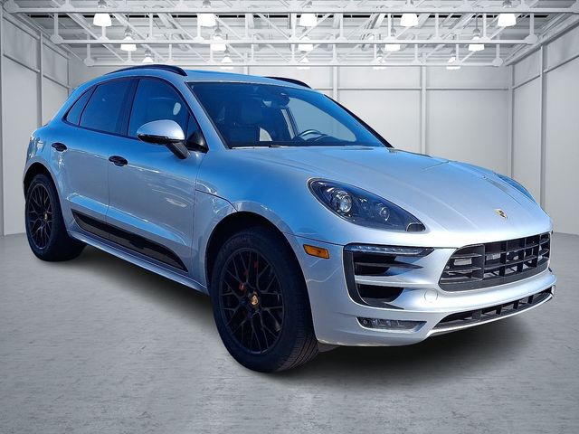 2018 Porsche Macan GTS photo 3
