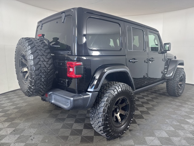 2020 Jeep Wrangler Unlimited Sahara photo 3