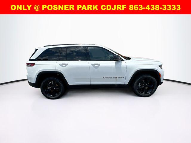 2025 Jeep Grand Cherokee Limited photo 4