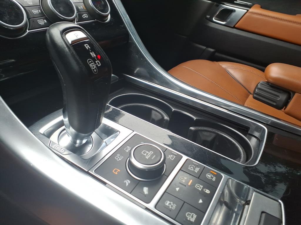 2016 Land Rover Range Rover Sport SuperCharged photo 17