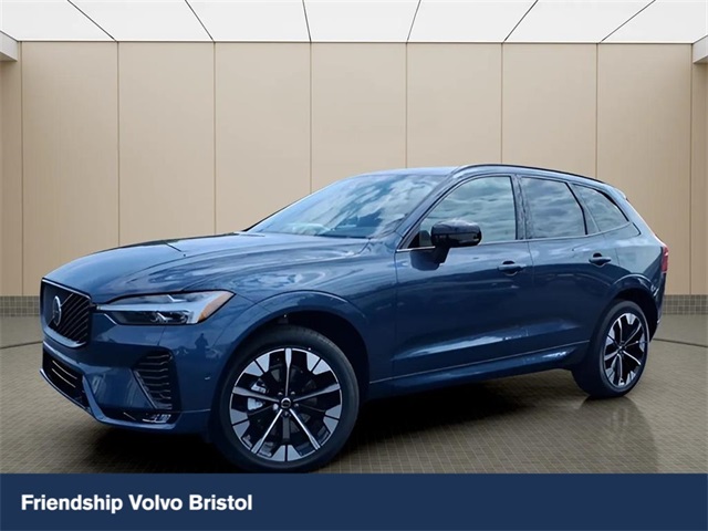 2026 Volvo XC60 Plus's photo