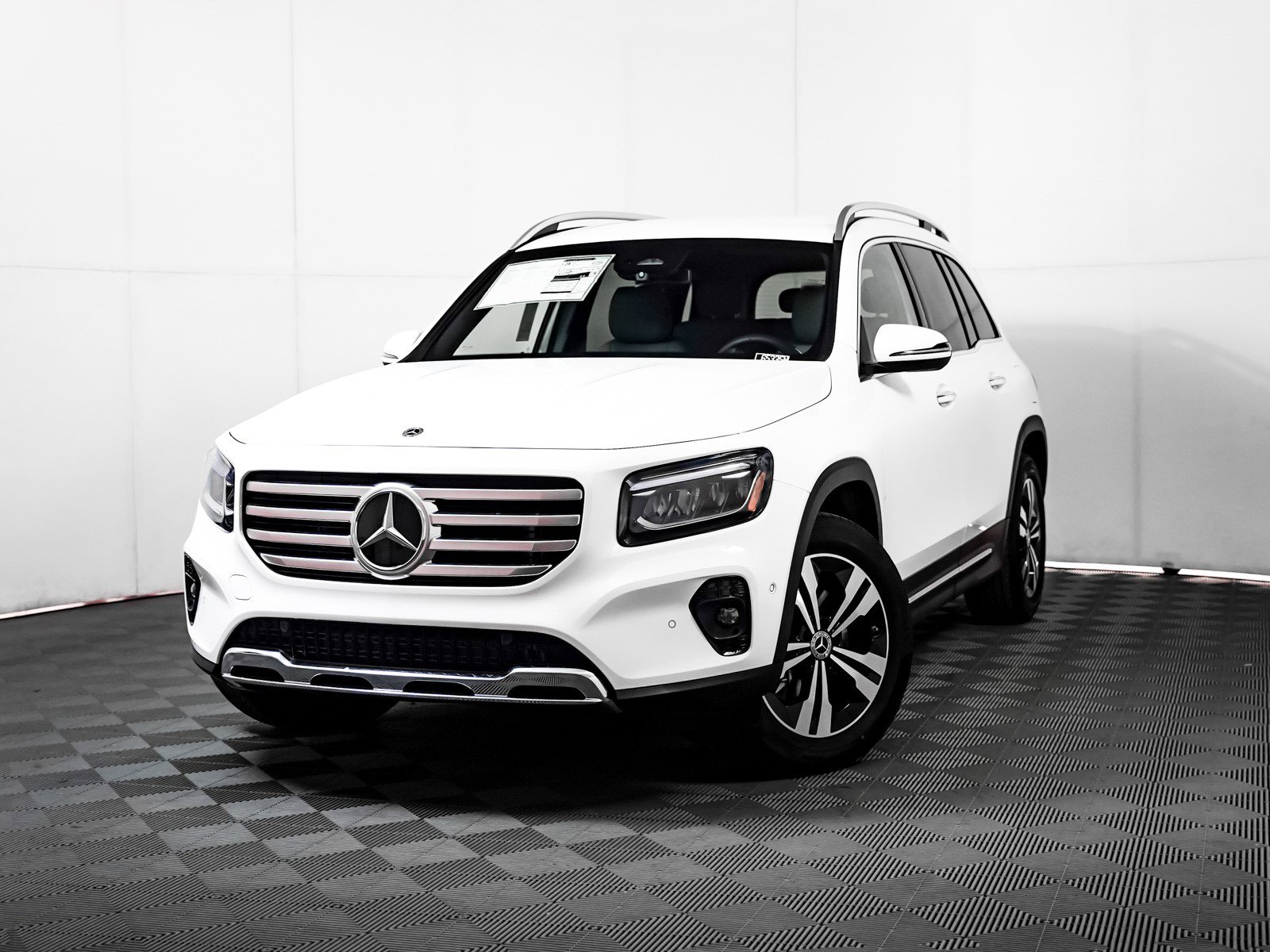2026 Mercedes-Benz GLB
