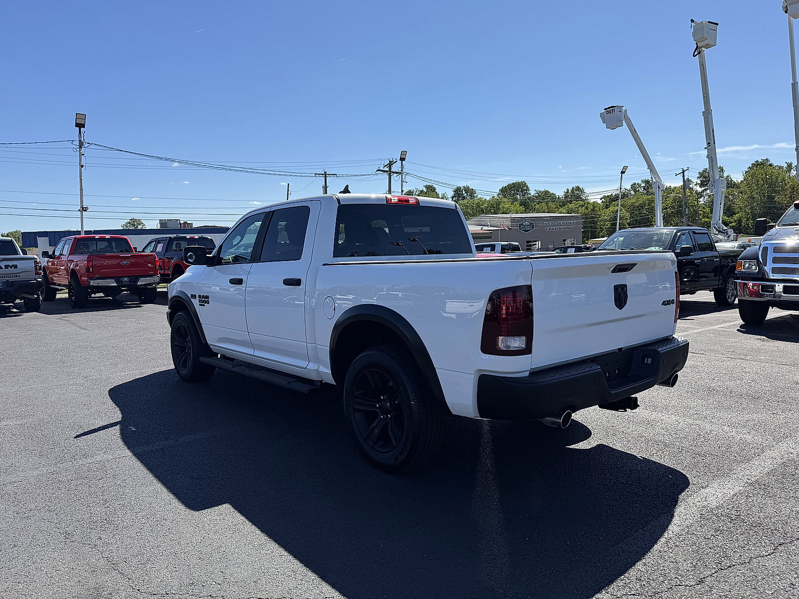 2021 Ram 1500 Classic Warlock photo 3