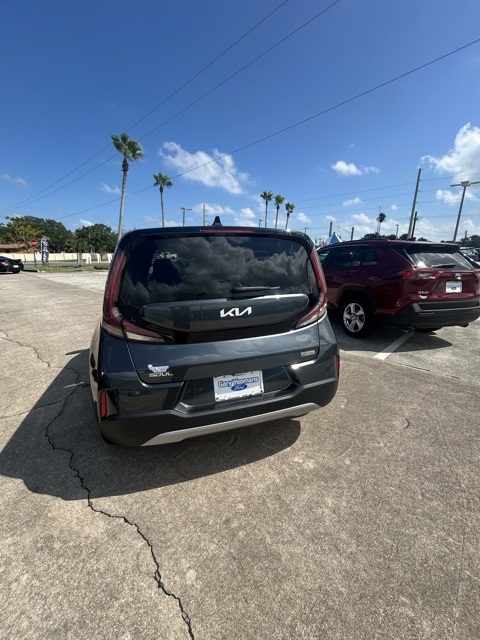 2024 Kia Soul EX photo 4