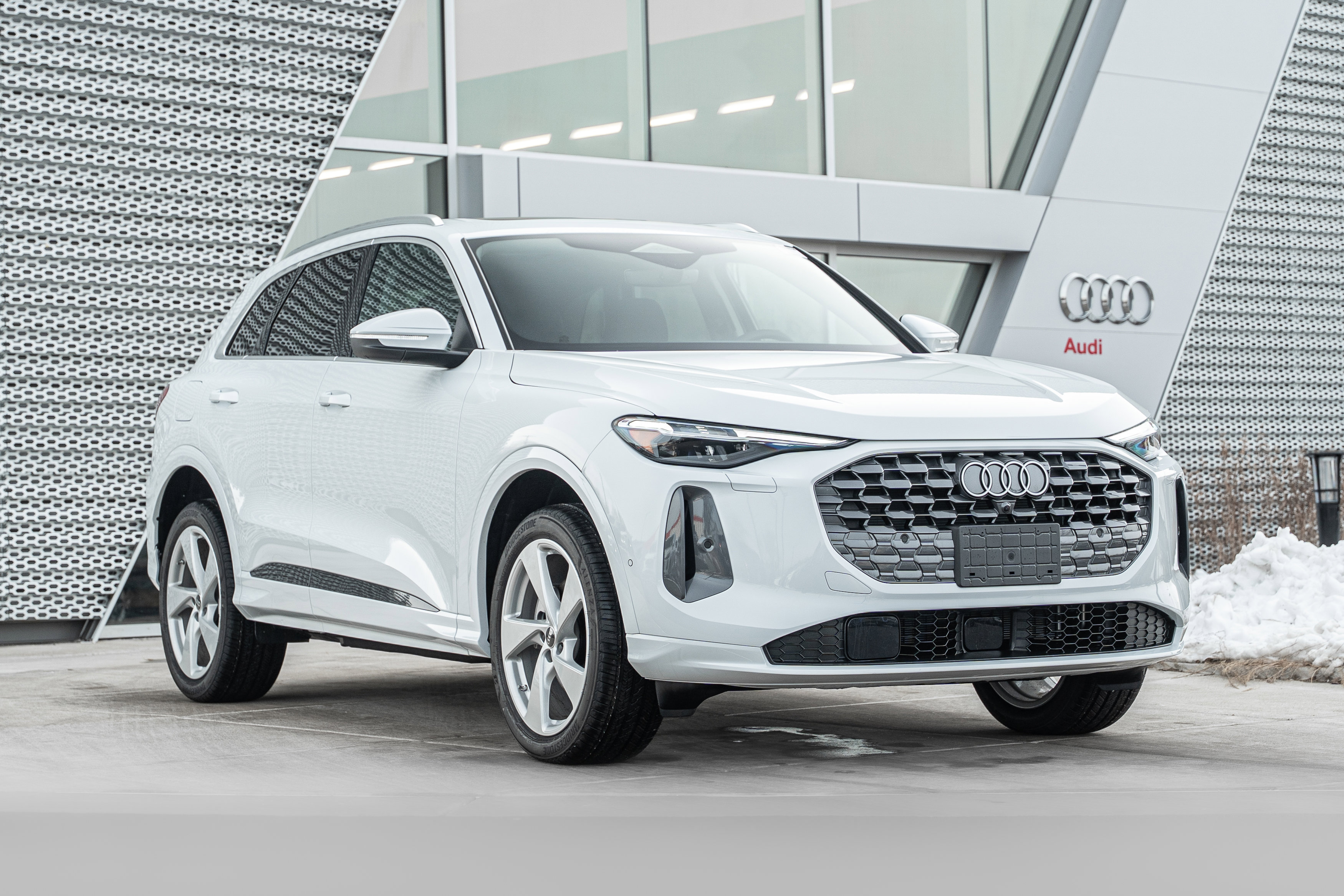 2025 Audi New Q5 Premium Plus's photo