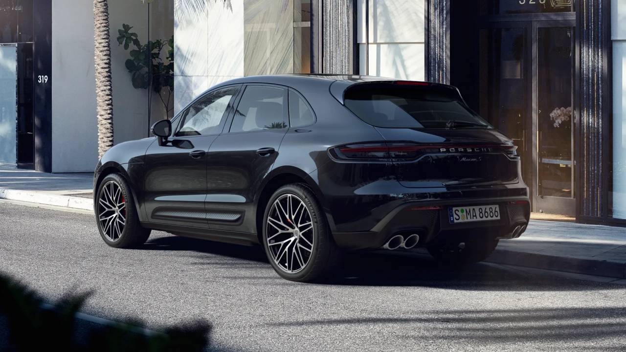 2024 Porsche Macan S photo 3