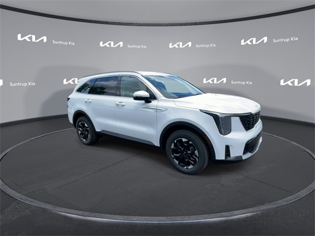 2026 Kia Sorento S photo 2