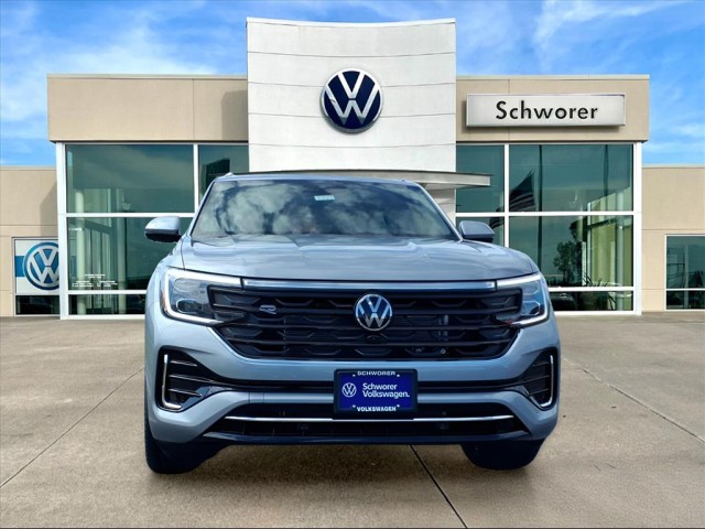 2026 Volkswagen Atlas Cross Sport SEL Premium R-Line photo 4