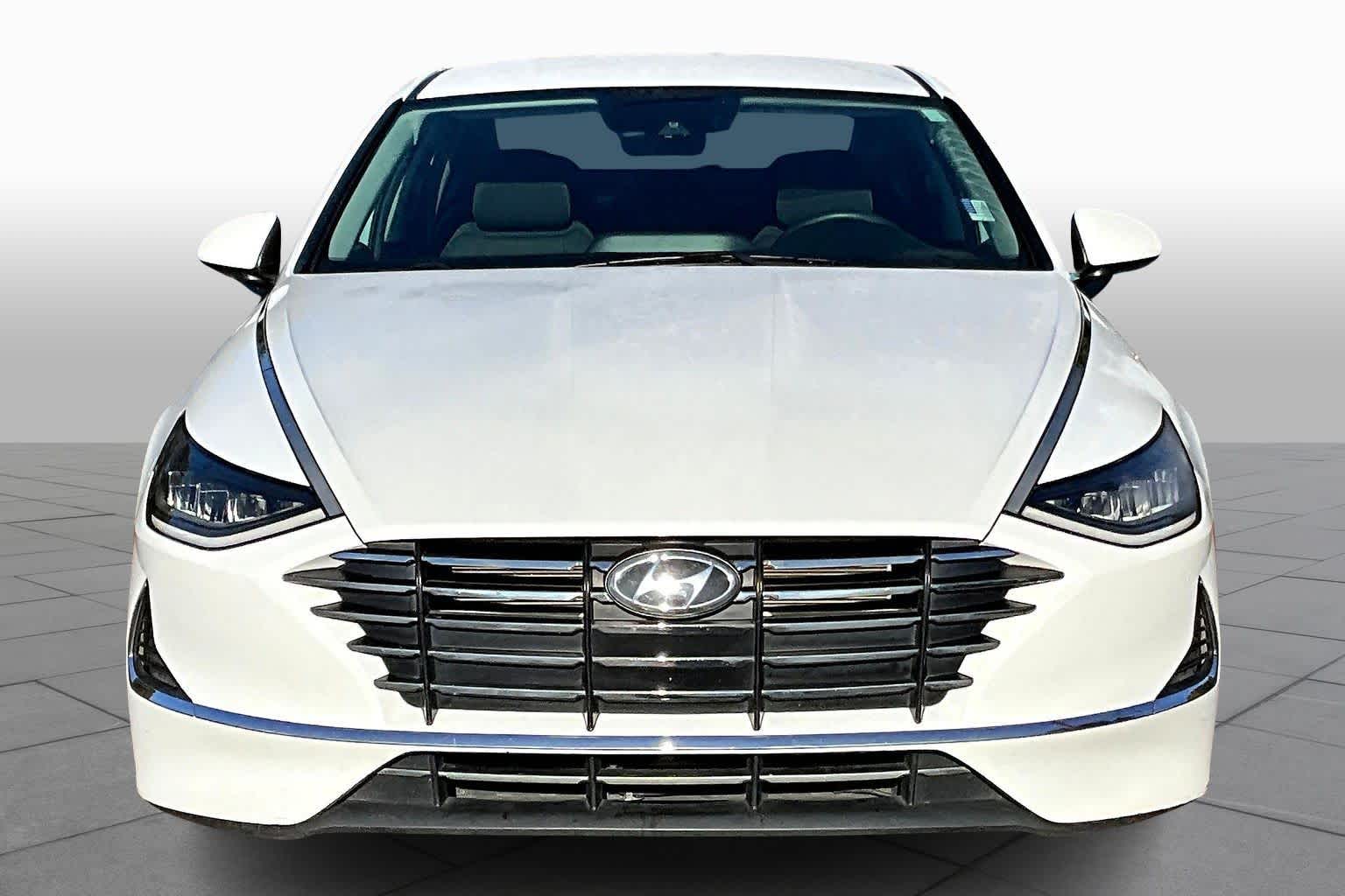 2021 Hyundai Sonata SE photo 2
