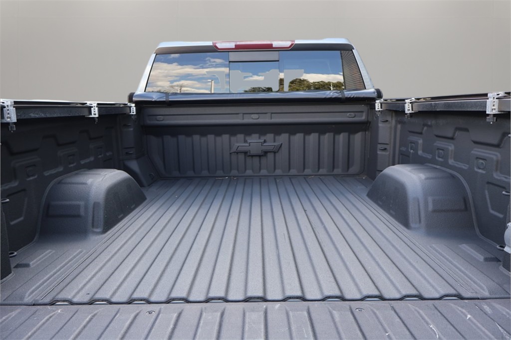 2020 Chevrolet Silverado 1500 RST photo 17