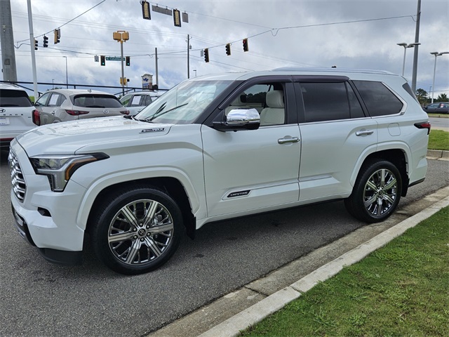 2024 Toyota Sequoia Capstone photo 3