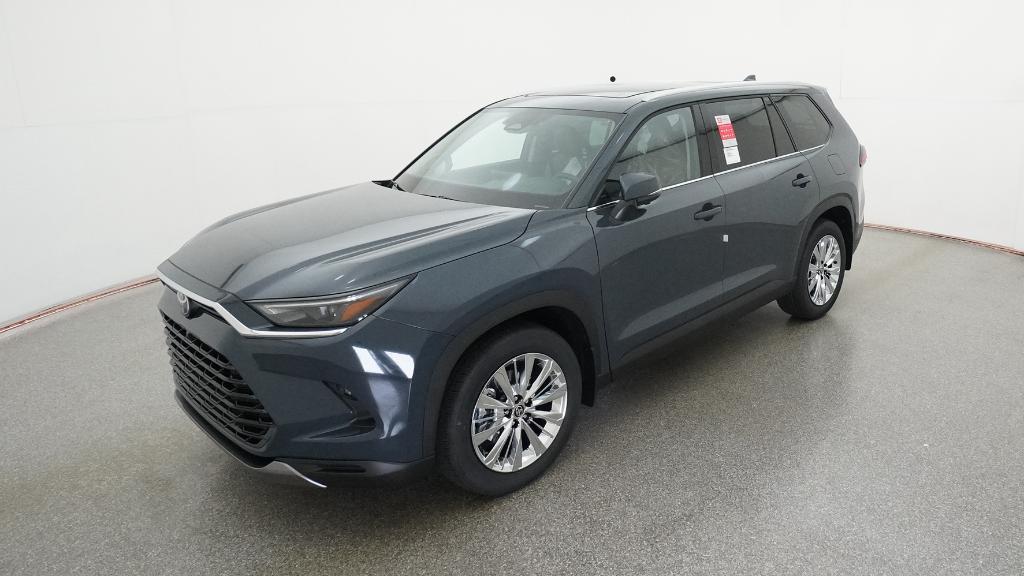 2026 Toyota Grand Highlander Platinum's photo