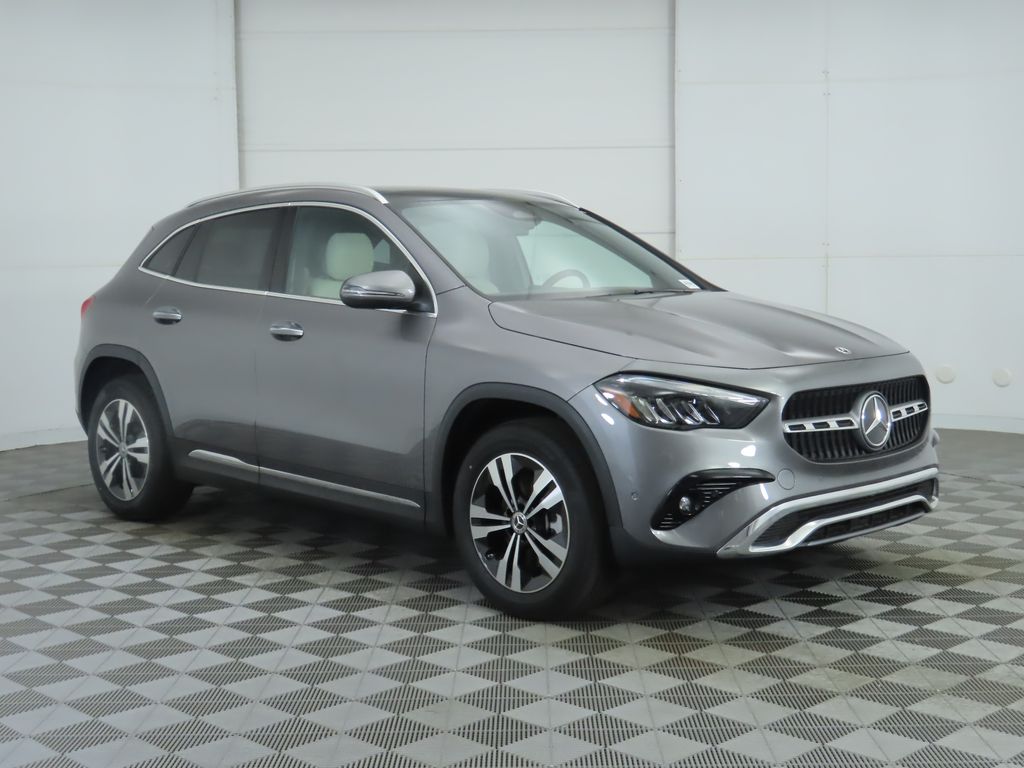 2025 Mercedes Benz GLA 250 photo 3