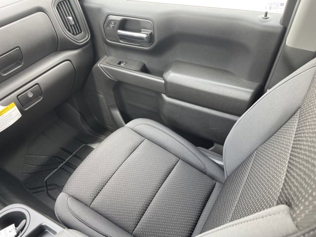 2025 Chevrolet Silverado 1500 photo 11