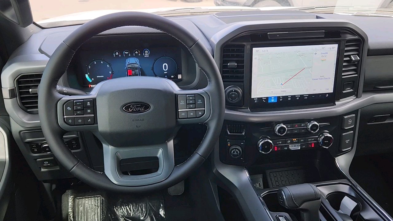 2025 Ford F-150 XLT photo 10