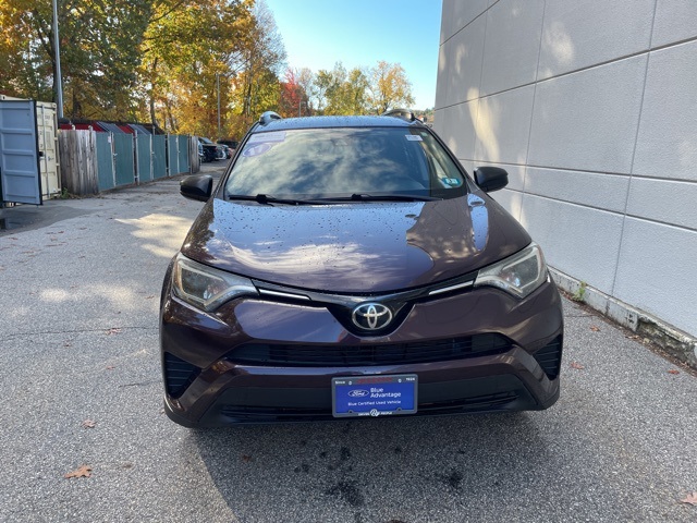 2017 Toyota RAV4 LE photo 2