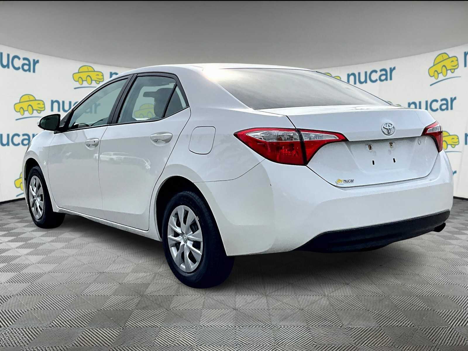 2016 Toyota Corolla L photo 4