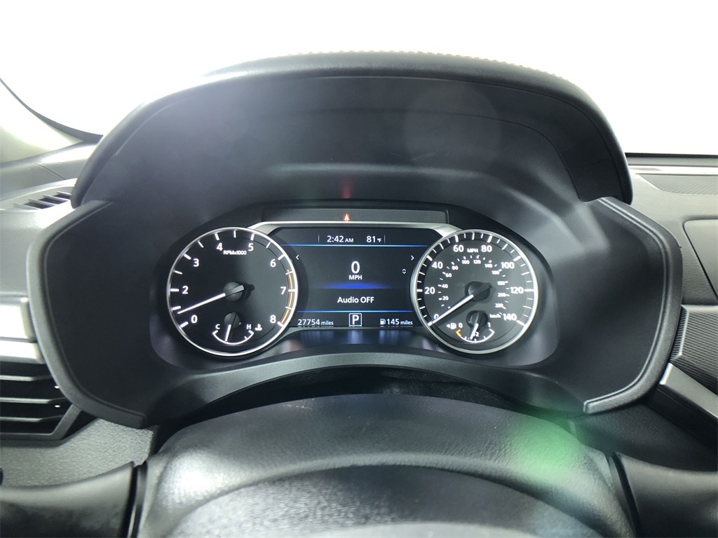 2023 Nissan Altima 2.5 SR photo 9