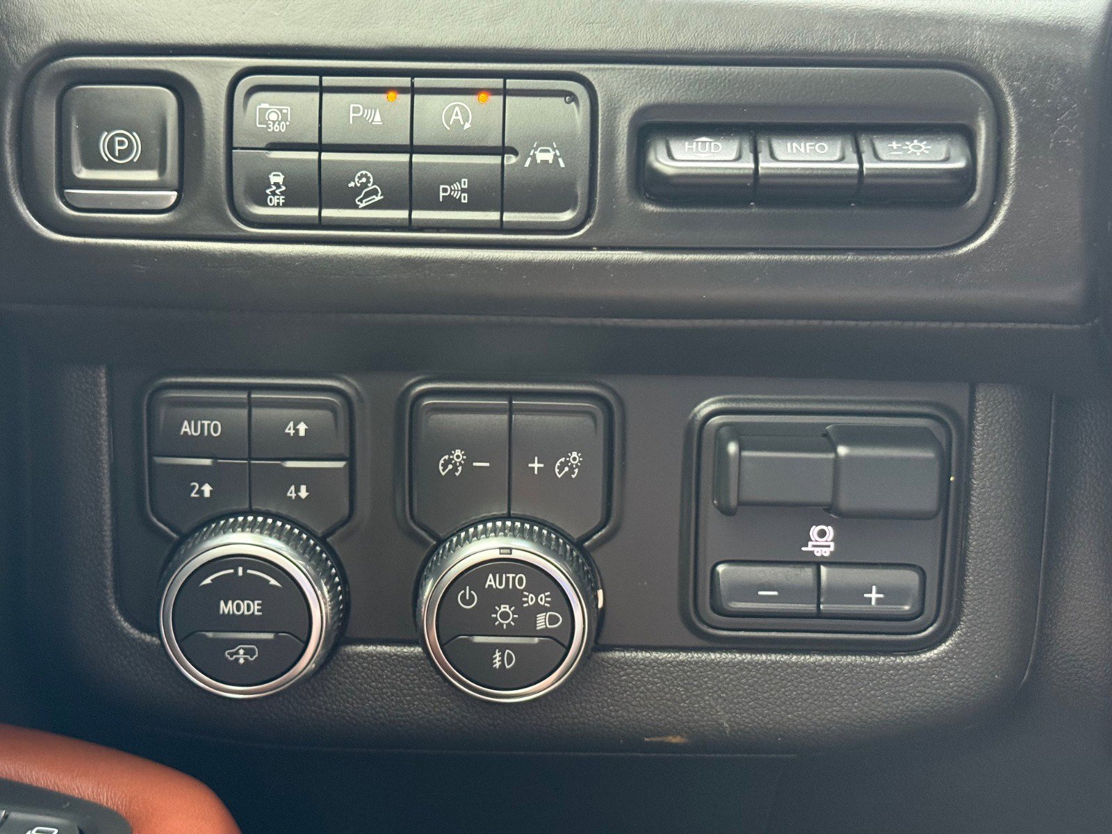 2023 Gmc Yukon Denali Ultimate photo 20