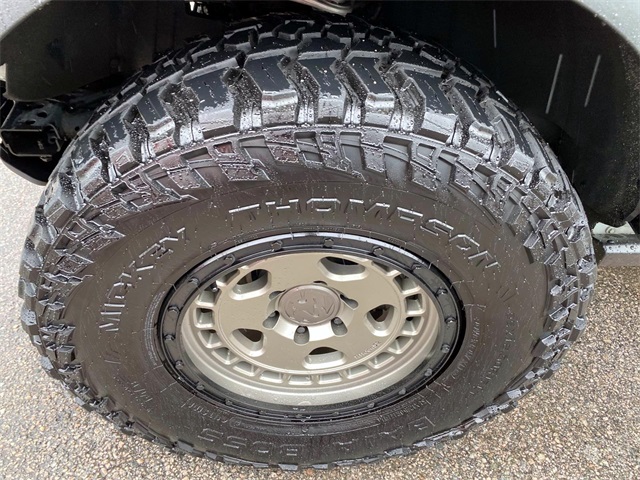 2021 Ford Bronco First Edition photo 25